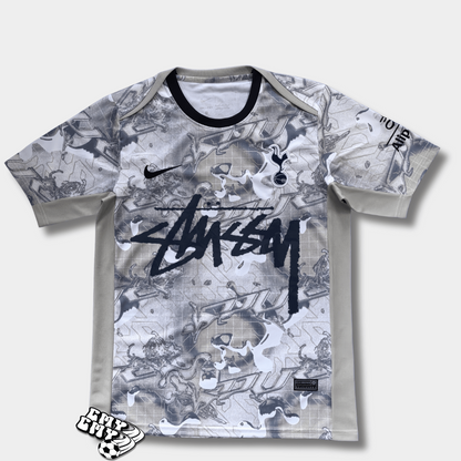 STÜSSY x TOTTENHAM - TRAINING KIT - The Kit Outlet