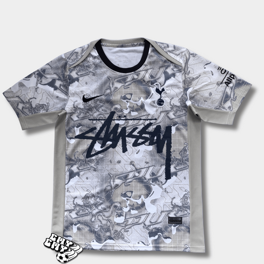 STÜSSY x TOTTENHAM - TRAINING KIT - The Kit Outlet