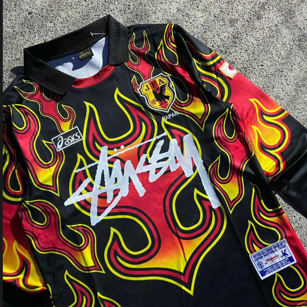 STÜSSY x “JAPAN” LONGSLEEVE - 1998 - The Kit Outlet