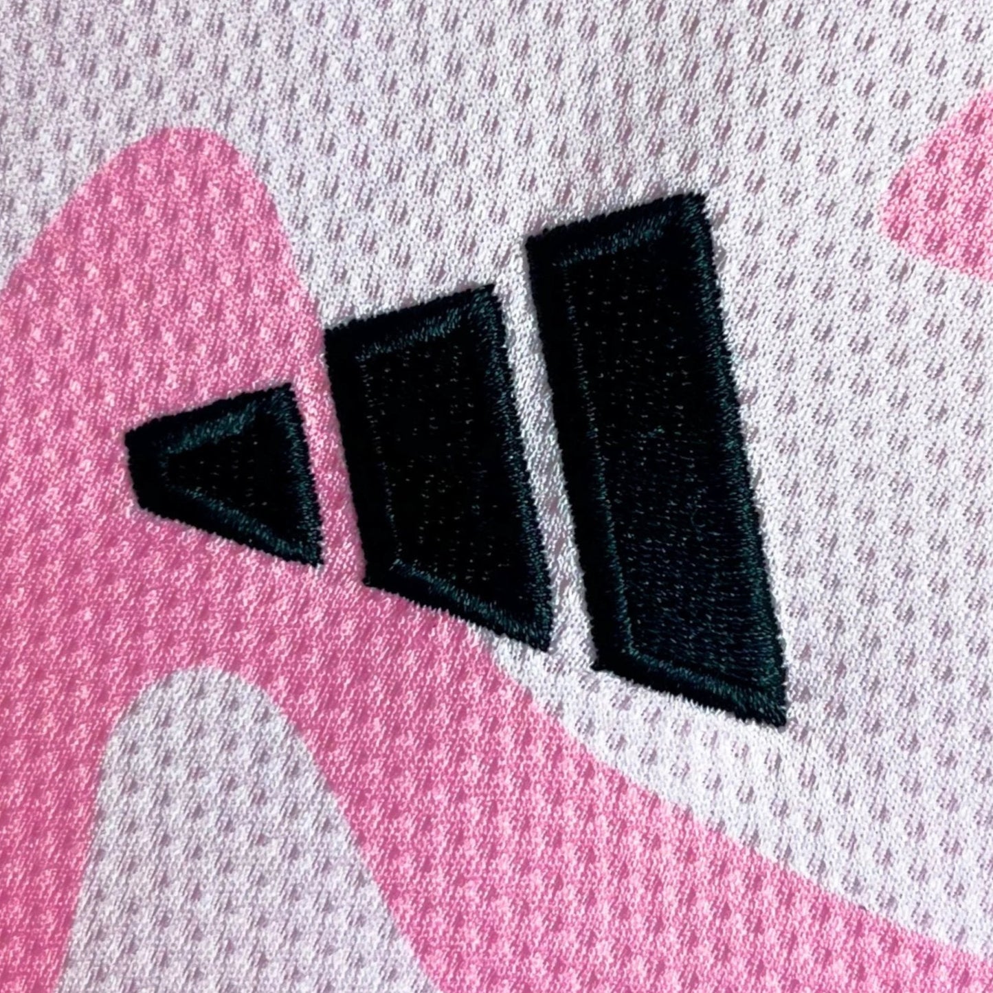 FLAMENGO x HELLO KITTY - The Kit Outlet